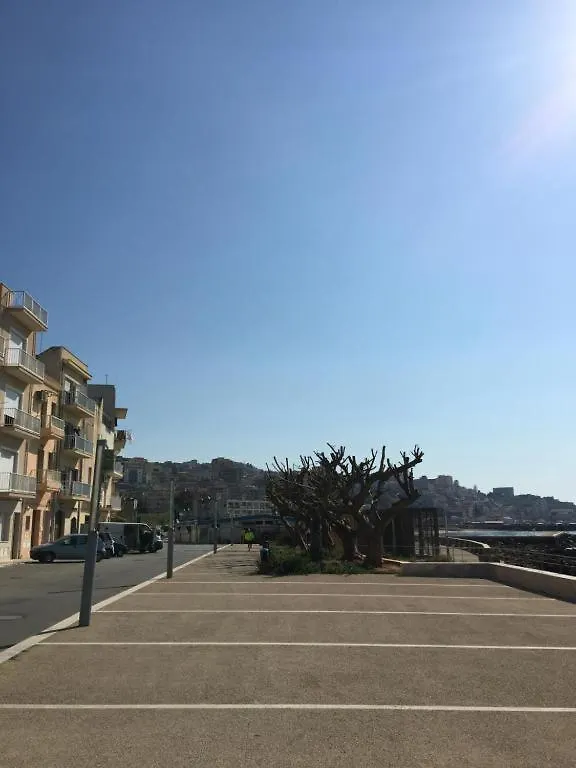 Mare Azzurro Appartamento Sciacca 0*,  İtalya